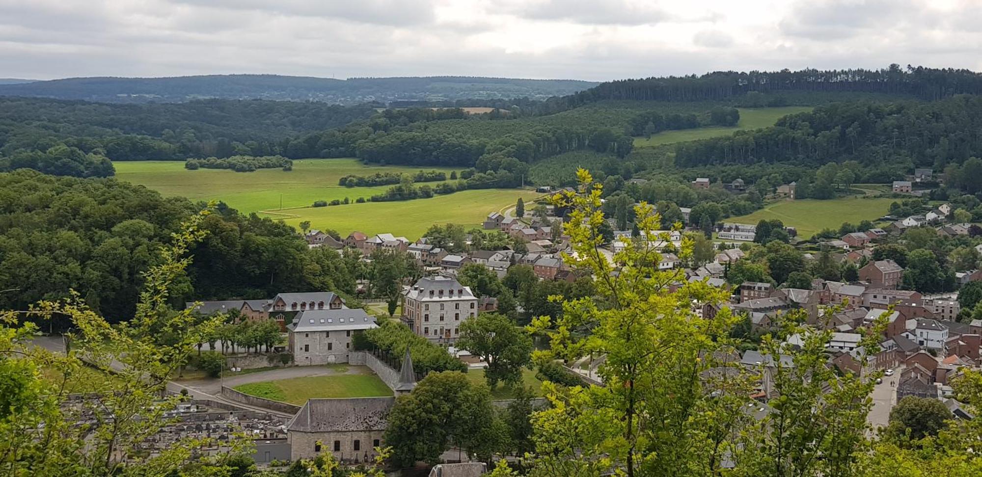 Gite L'Eternite Villa Heure Buitenkant foto